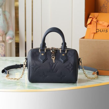 LOUIS VUITTON 路易威登LV speedy枕头包