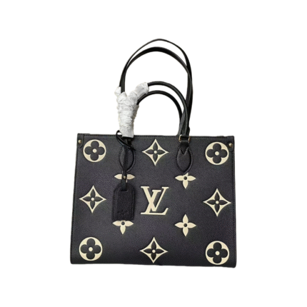 LOUIS VUITTON OnTheGo BB Medium handbag